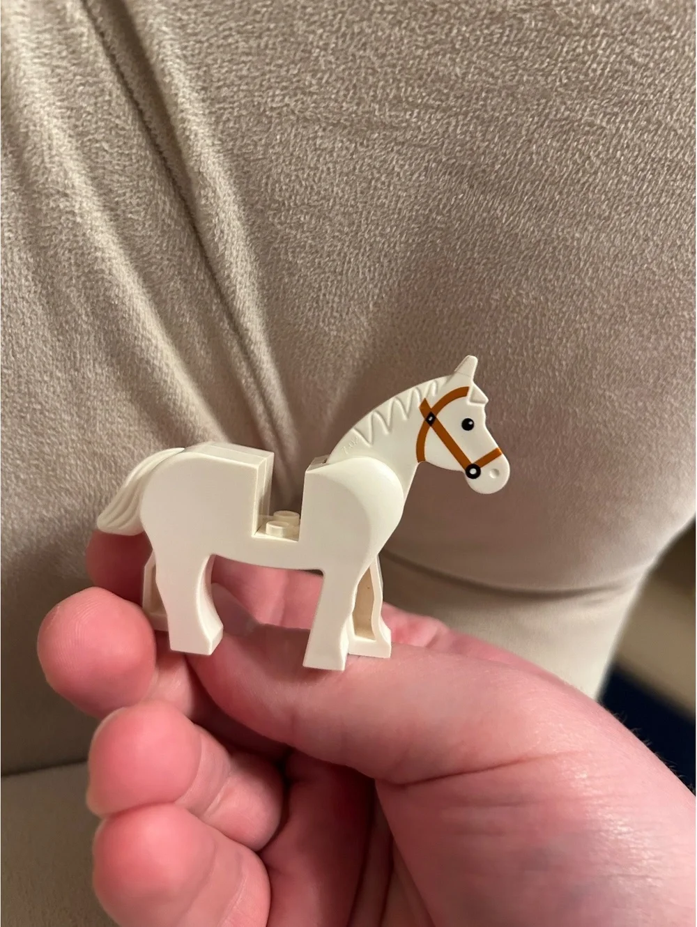 Lego white horse with movable head